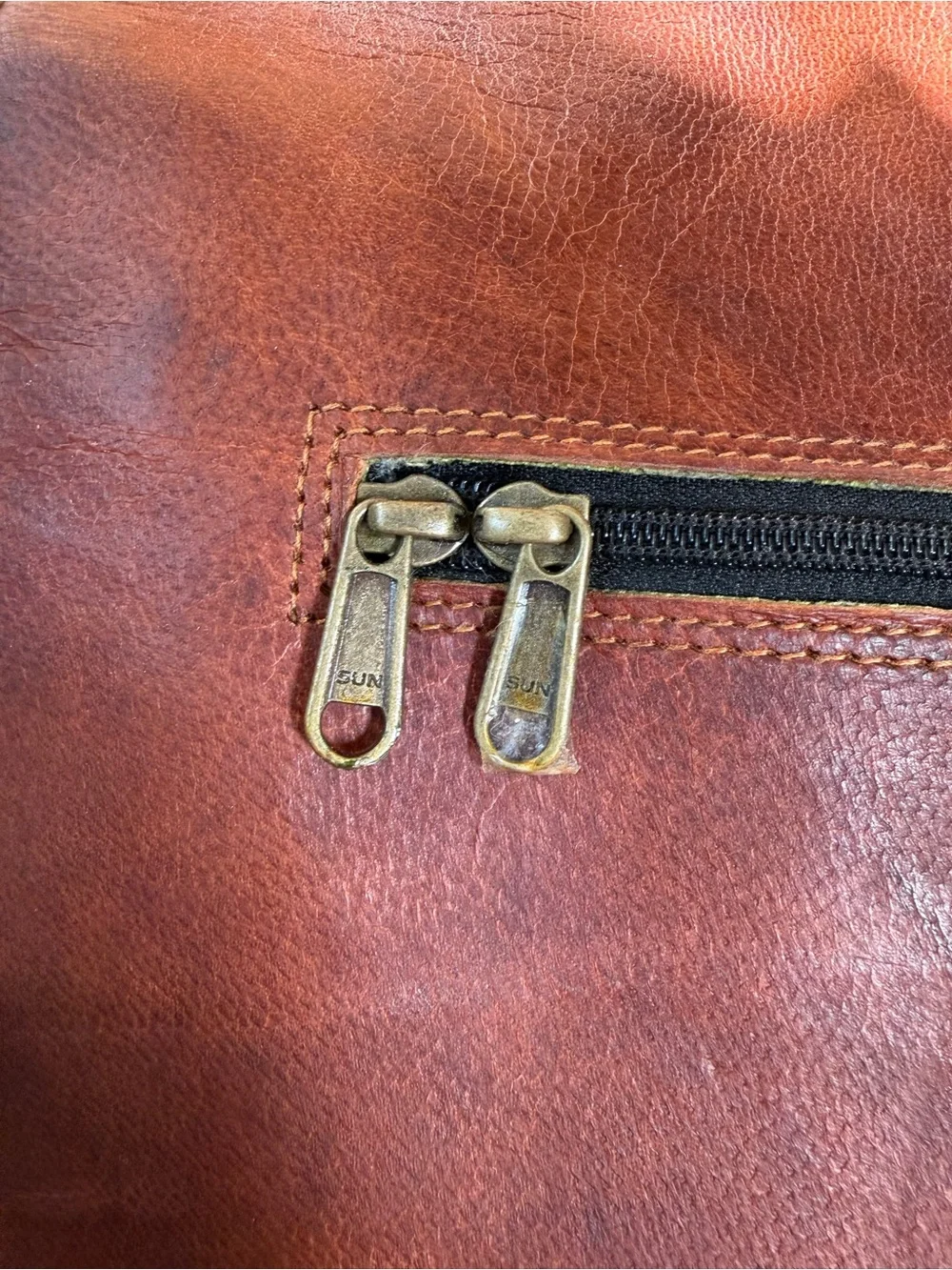 Cuero brand Vintage Leather Laptop Messenger Bag.Never used. Has long strap